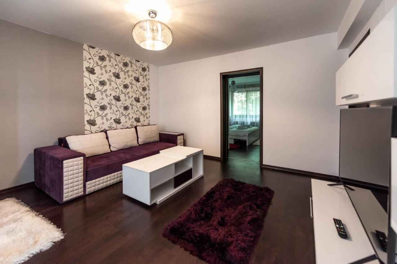La Nueve Suite Brassó Kültér fotó