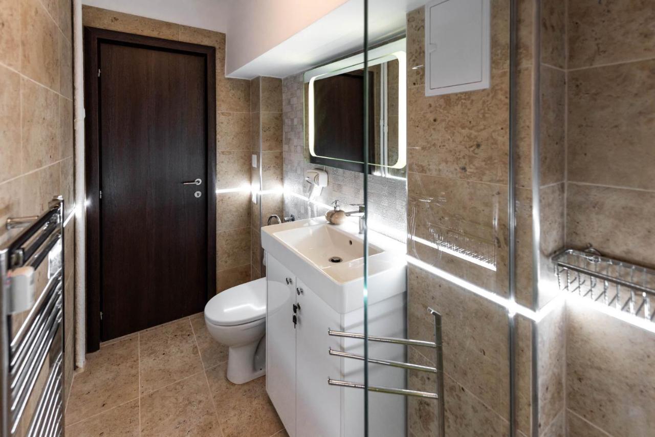 La Nueve Suite Brassó Kültér fotó